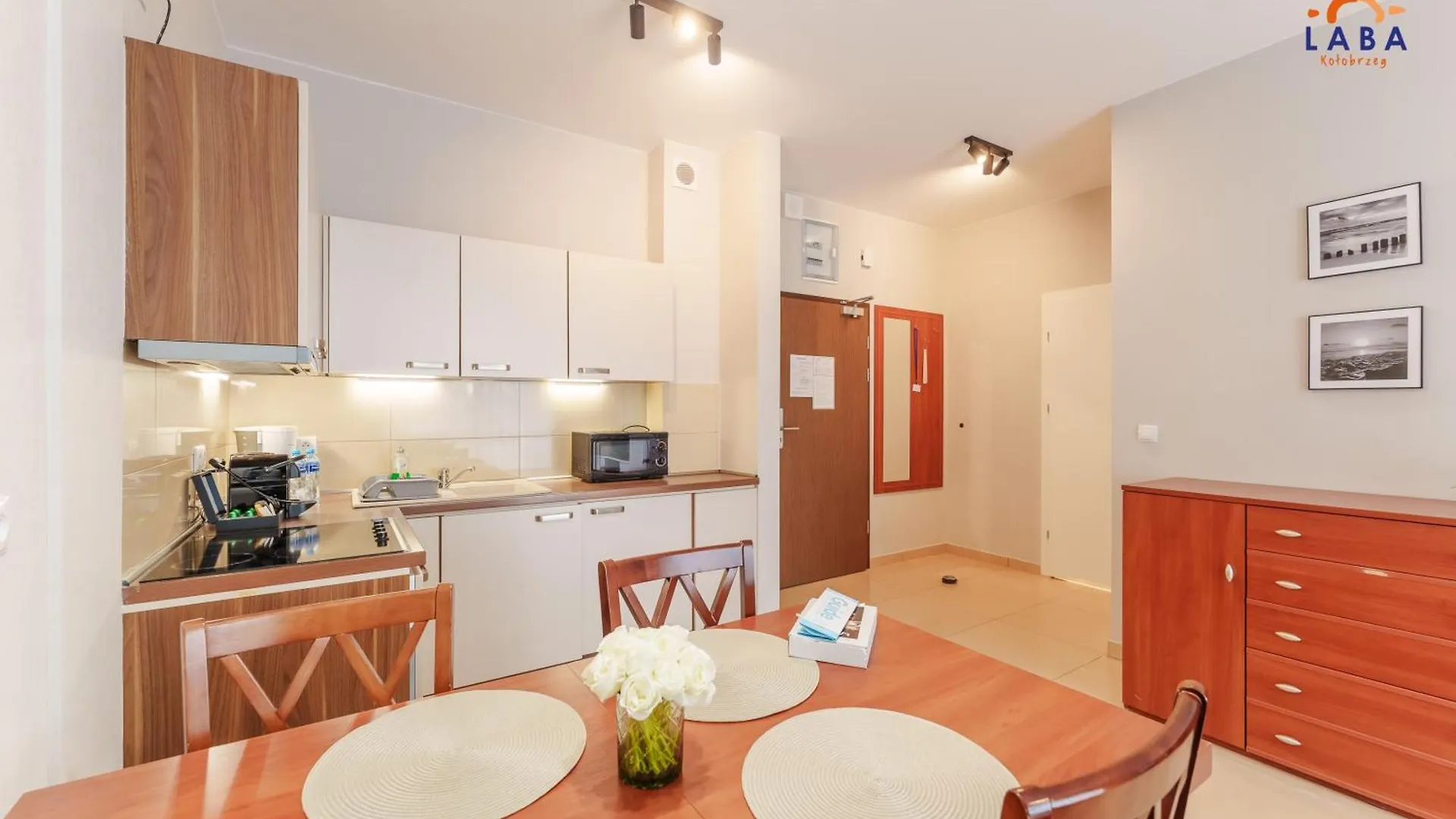 Laba Kolobrzeg Apartamenty Diune Z Parkingiem Lägenhet